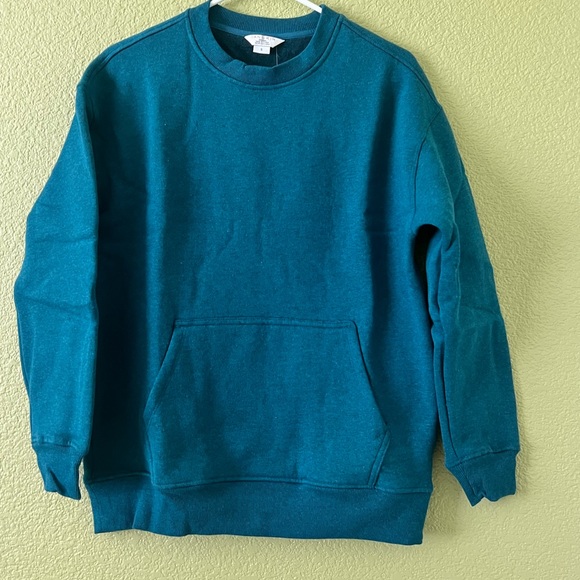 Sweatshirt - Picture 2 of 3